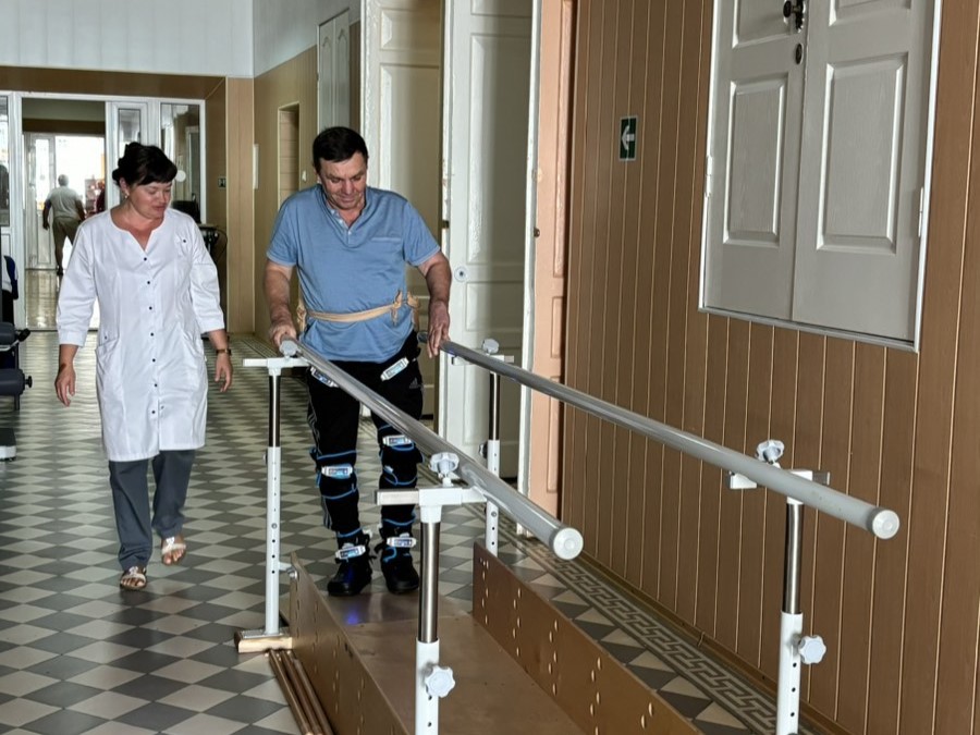 Відчуваю радість від рухів та життя.
